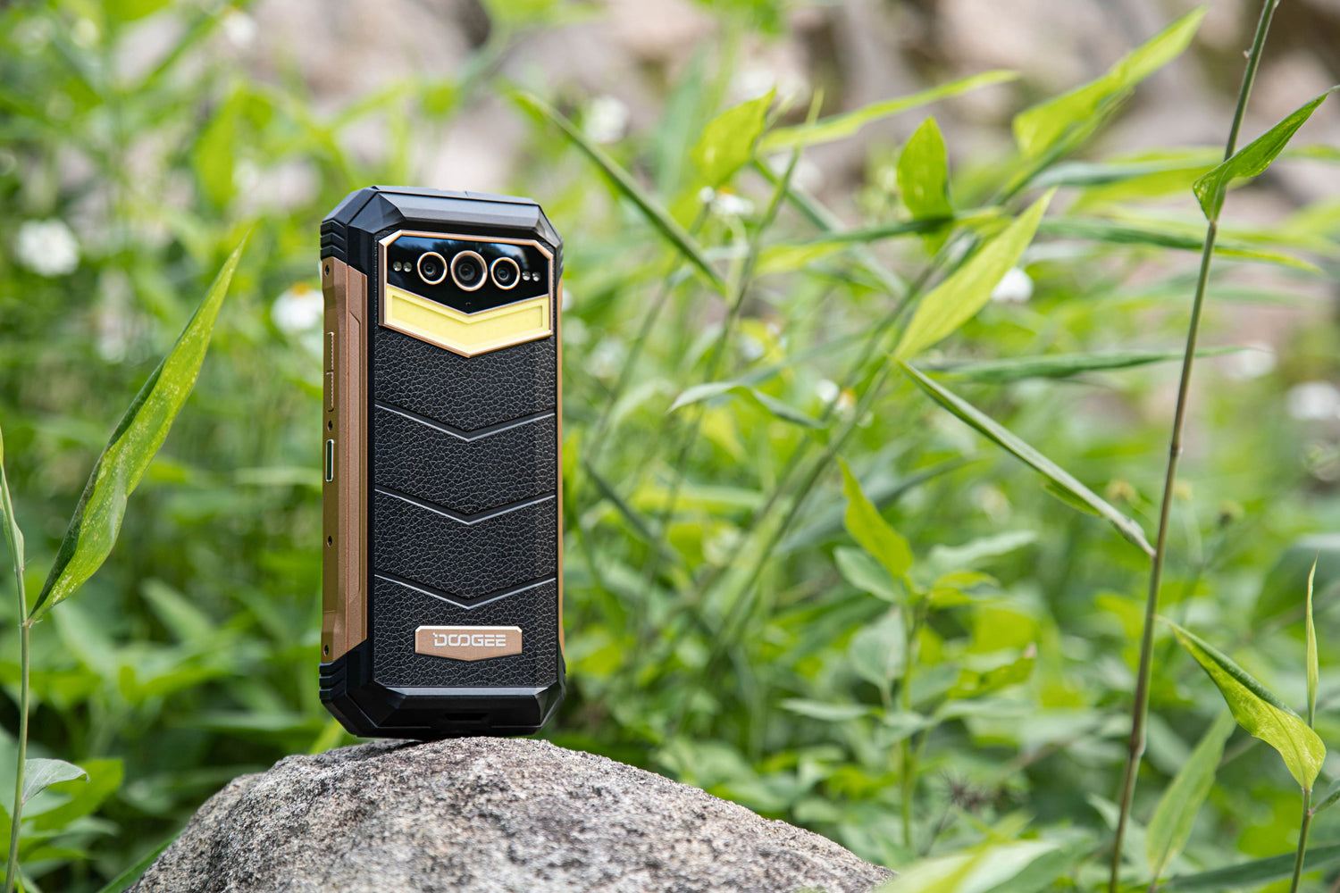 Doogee S100 Pro: Take your Outdoorsy Game To The Next Level